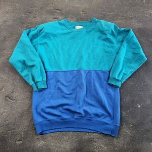 Vintage Victoria Sport Crewneck Sweatshirt Womens M Blue Pullover Colorblock